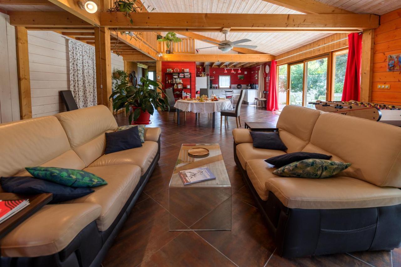 Arzens Chambre D'Hotes Neptune Wood מראה חיצוני תמונה