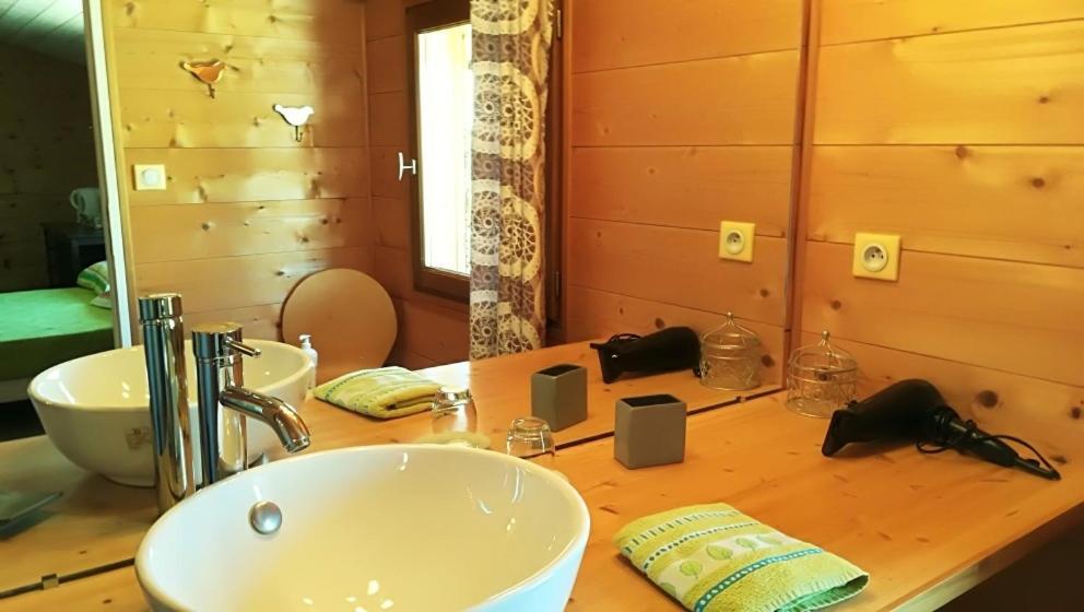 Arzens Chambre D'Hotes Neptune Wood מראה חיצוני תמונה